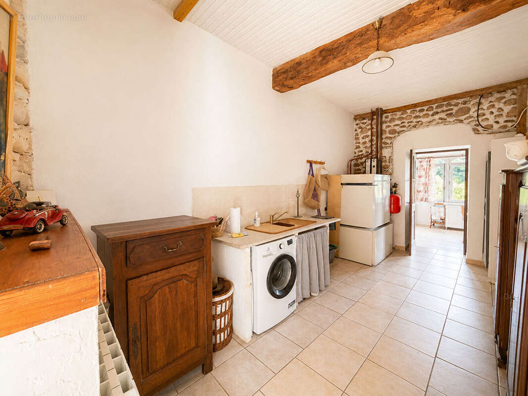 Maison Ger 8 pièces 289m² Corps de ferme d'exception  Un véritable havre de paix au coeur de la nature - photo 13