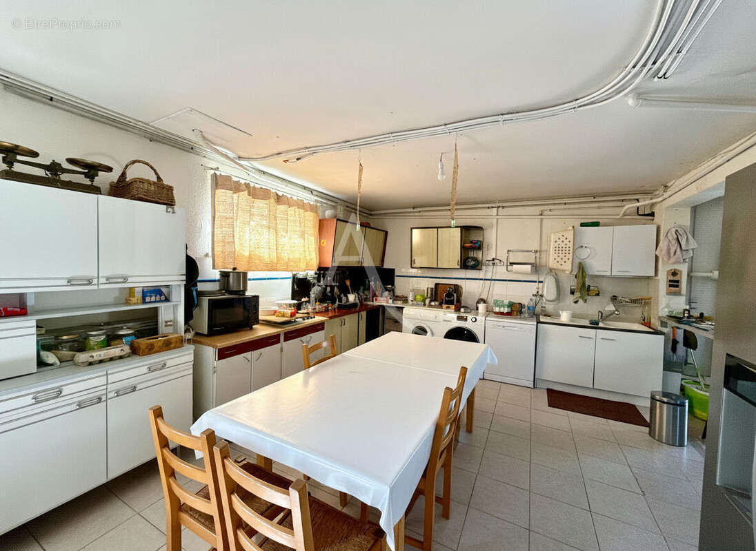 Maison rénovée de 106 m² sur plus de 3 400 m² de terrain clos - photo 16