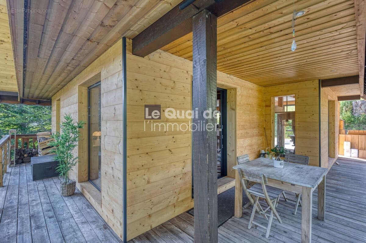 Maison à SAINT-PIERRE-DE-CHARTREUSE