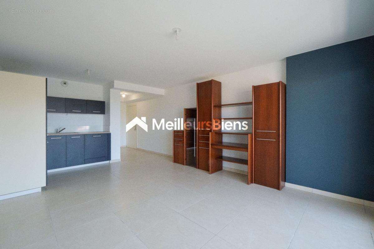Appartement 1 pièce de 33 m² à Sète avec terrasse et parking - photo 3