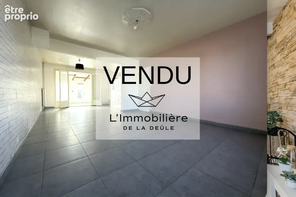 Maison à PROVIN