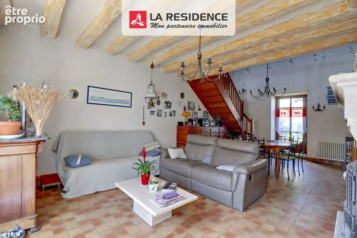 Maison 8 pièces 176 m² à vendre à Villebarou (41000) - photo 2