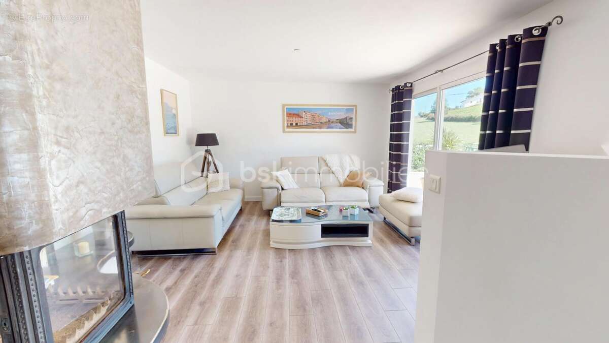 Maison à VILLEFRANQUE