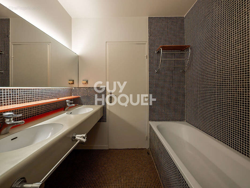 Appartement à PUTEAUX