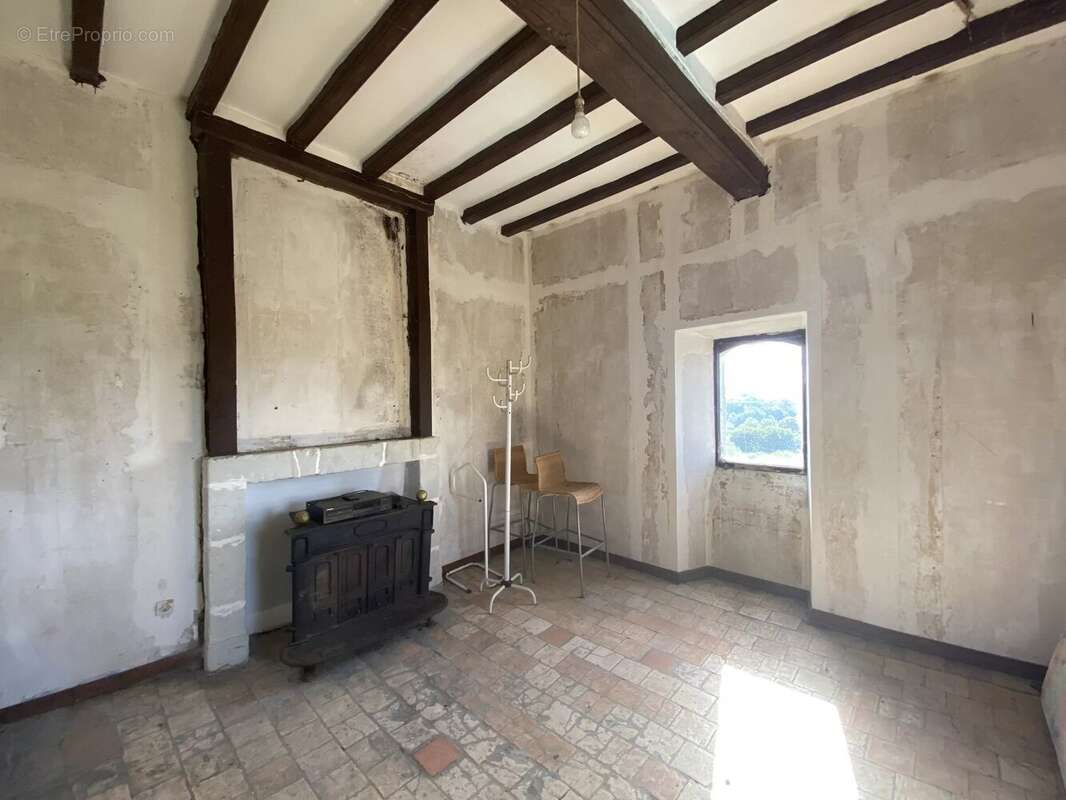 Maison à SAINTE-SUZANNE
