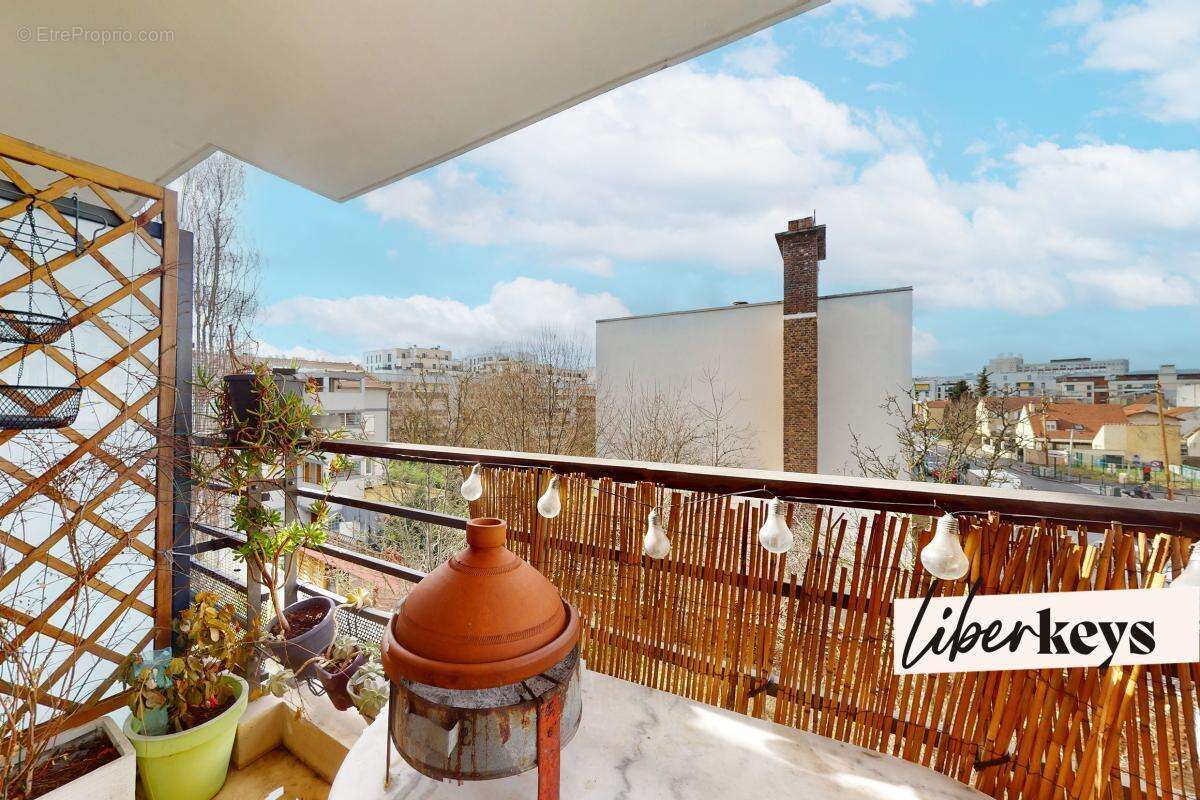 Appartement à COLOMBES