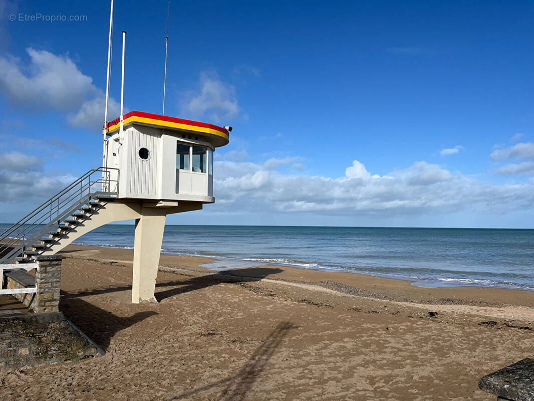 Maison à LION-SUR-MER
