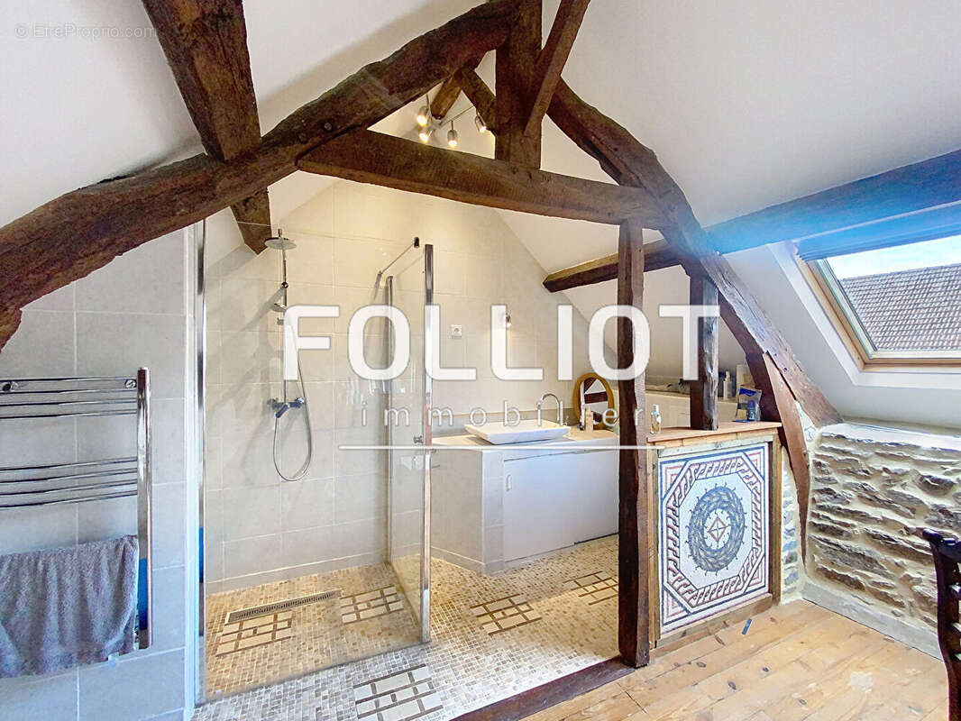 Maison à THURY-HARCOURT