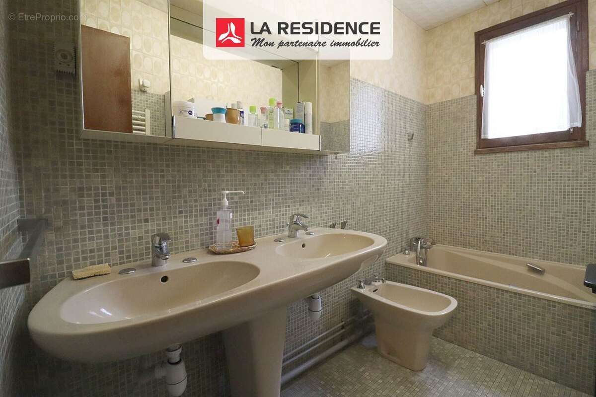 Maison à VERSAILLES