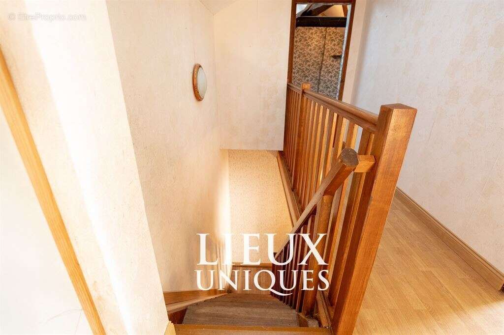 Lieux uniques ® x propriétés privées propose ancien couvent de 173 m² sur un terrain de 1.600 m² - a - photo 18