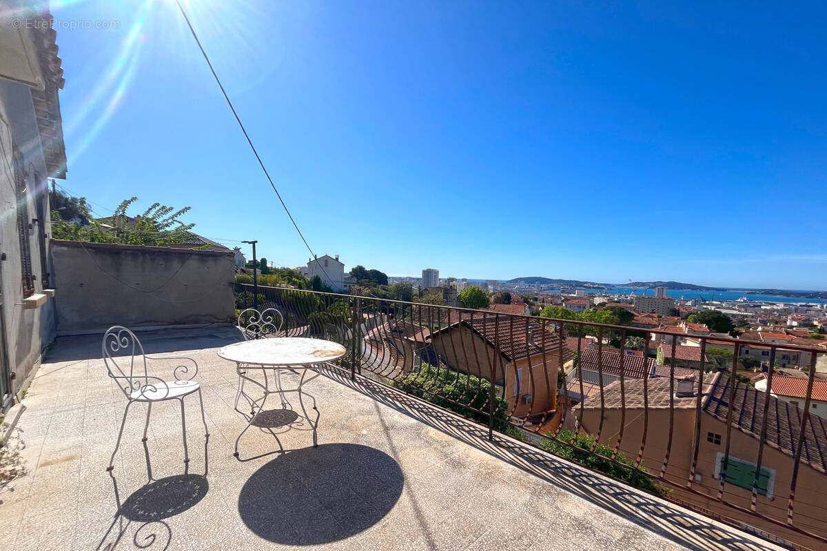 Appartement à TOULON