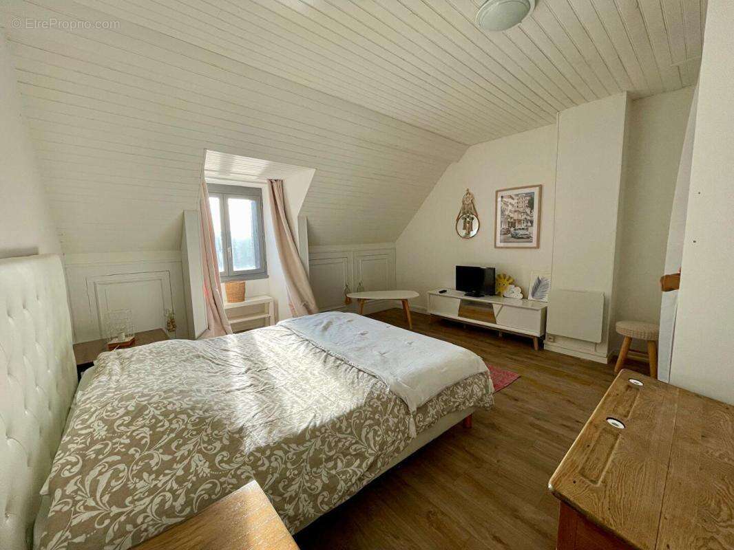 Maison Nevers 7 pièces 295 m2- Magnifique vue - Garage - 6 chambres - photo 6