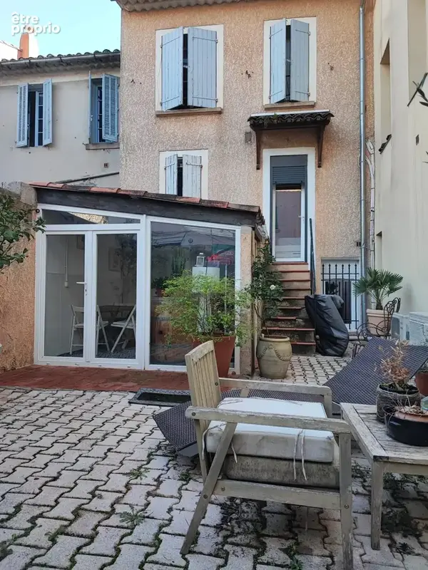 Produit rare, duplex  en centre-ville de la Valette du Var - photo 1
