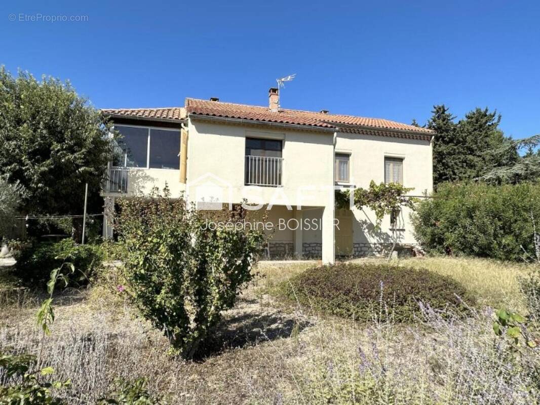 Photo 1 - Maison à VILLENEUVE-LES-AVIGNON