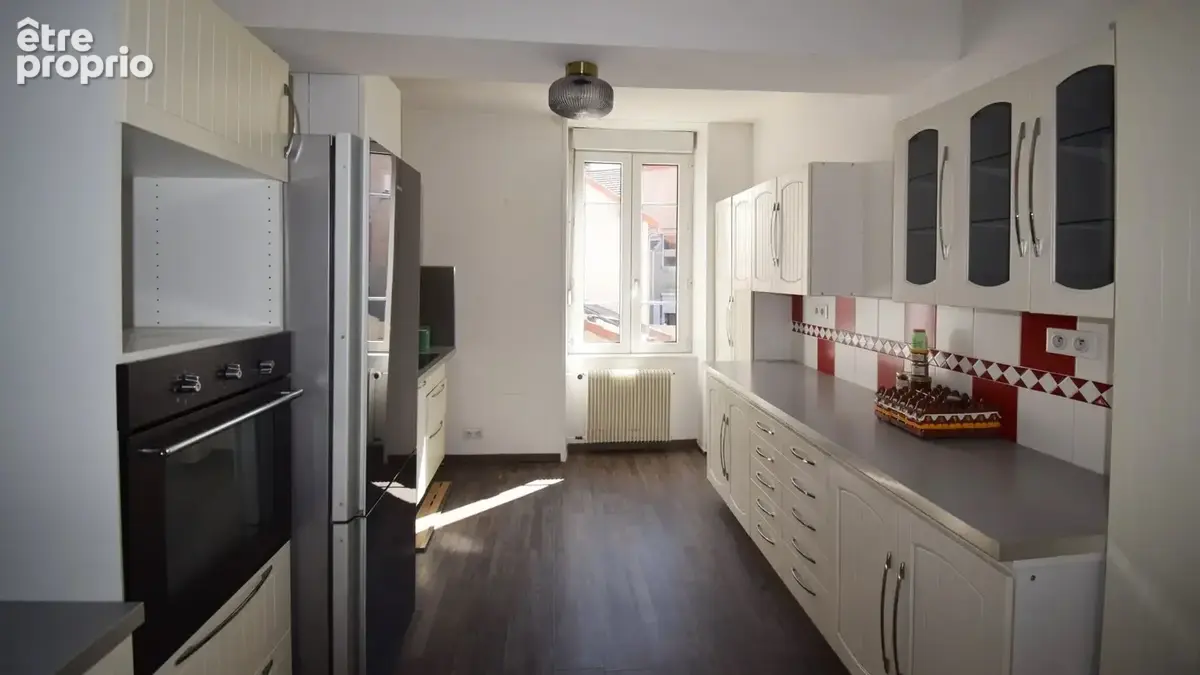 À VENDRE -  Appartement T3 avec balcon proche gare et hôpital à VICHY - photo 4