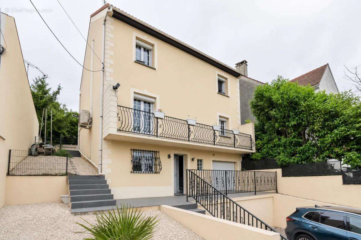 Maison familiale 147 m² avec jardin aux portes de Paris - DPE C - photo 5