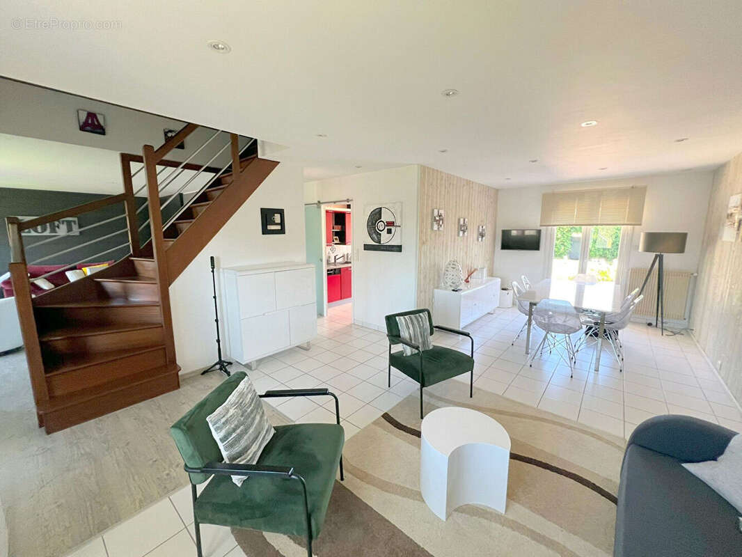 Maison Chaumont En Vexin 6 pièce(s) 136 m² + sous sol total - photo 5