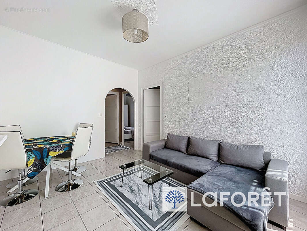 Appartement à CHAMPAGNE-AU-MONT-D&#039;OR