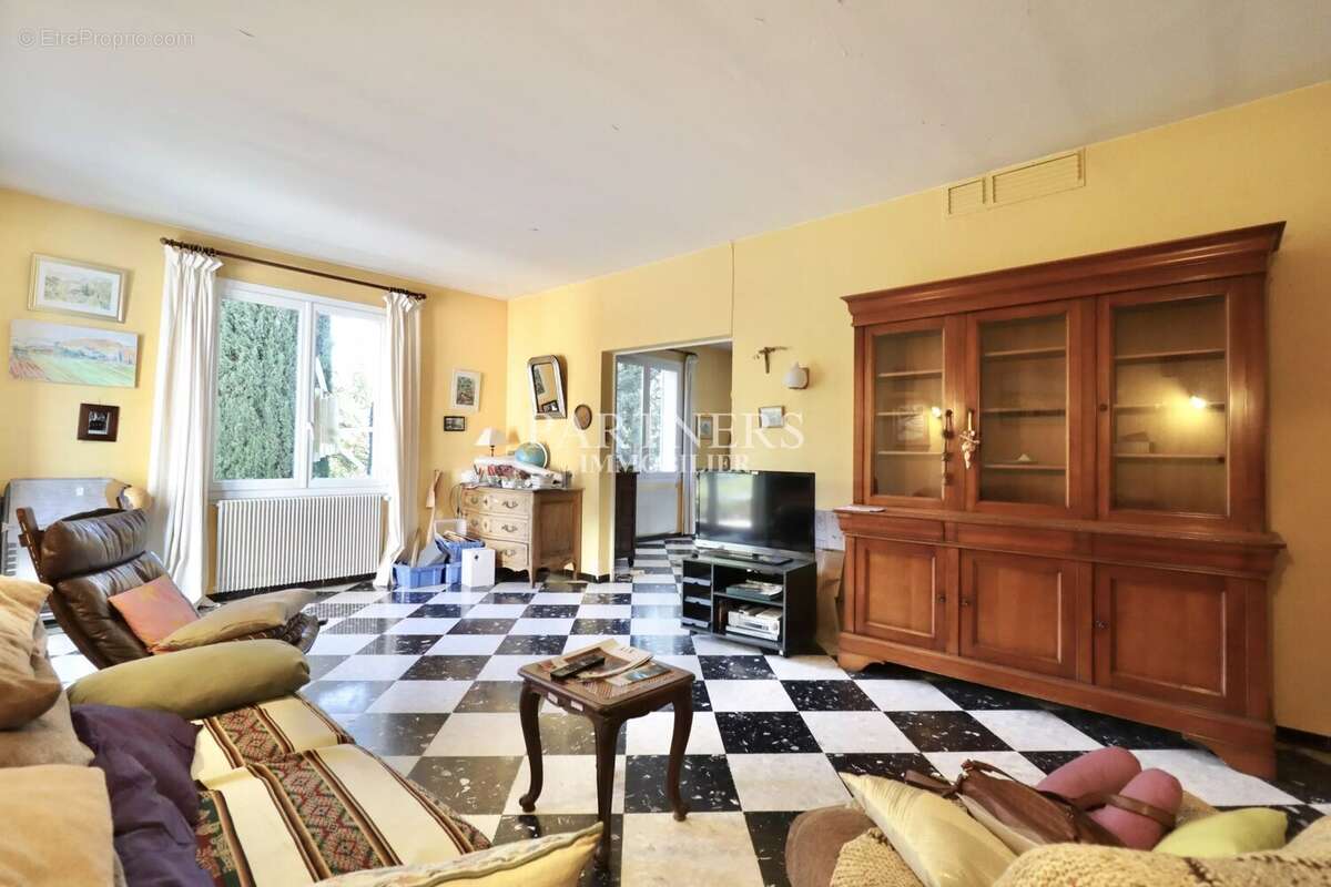 Maison 365 m² à Aix-En-Provence  - photo 5