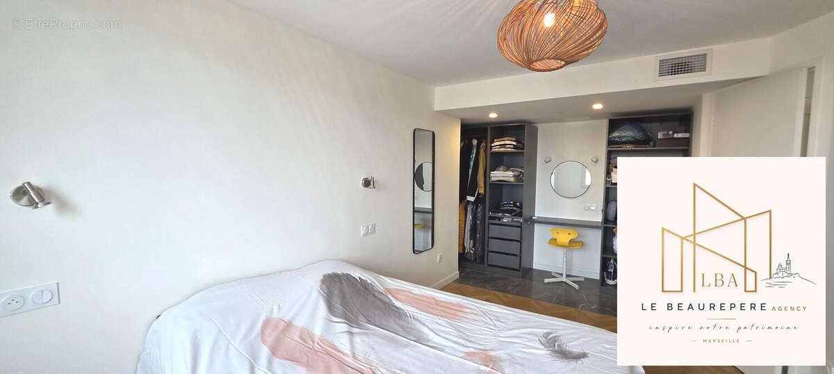 Appartement 97 m² à Marseille-8e  - photo 6