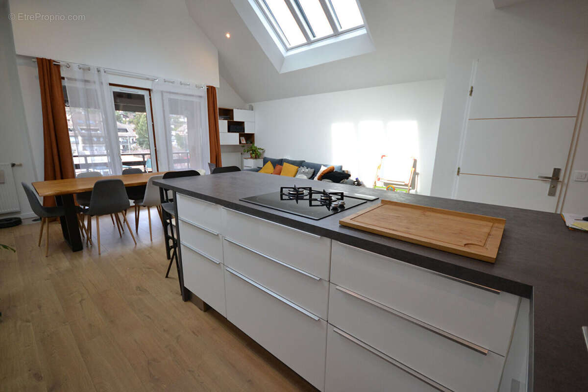 Appartement à SEVRIER