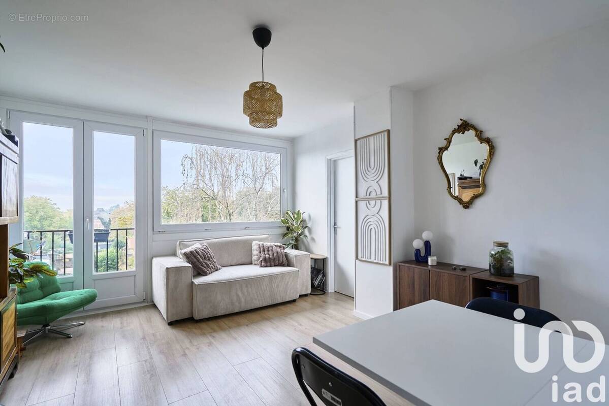 Photo 1 - Appartement à MARCQ-EN-BAROEUL