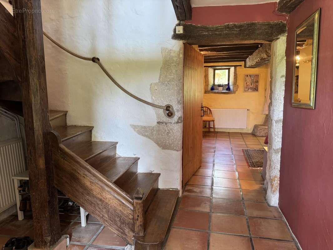 Appartement à BERTRIC-BUREE