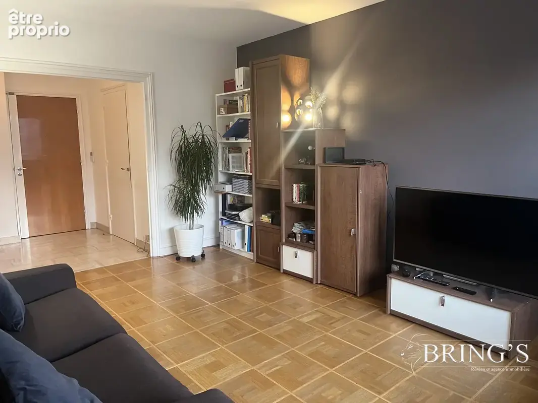 Appartement 2 pièces 70 m² à vendre à Saint-Etienne (42100) - photo 5