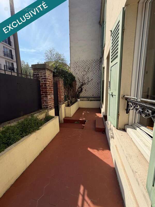 Photo 3 - Maison à SURESNES