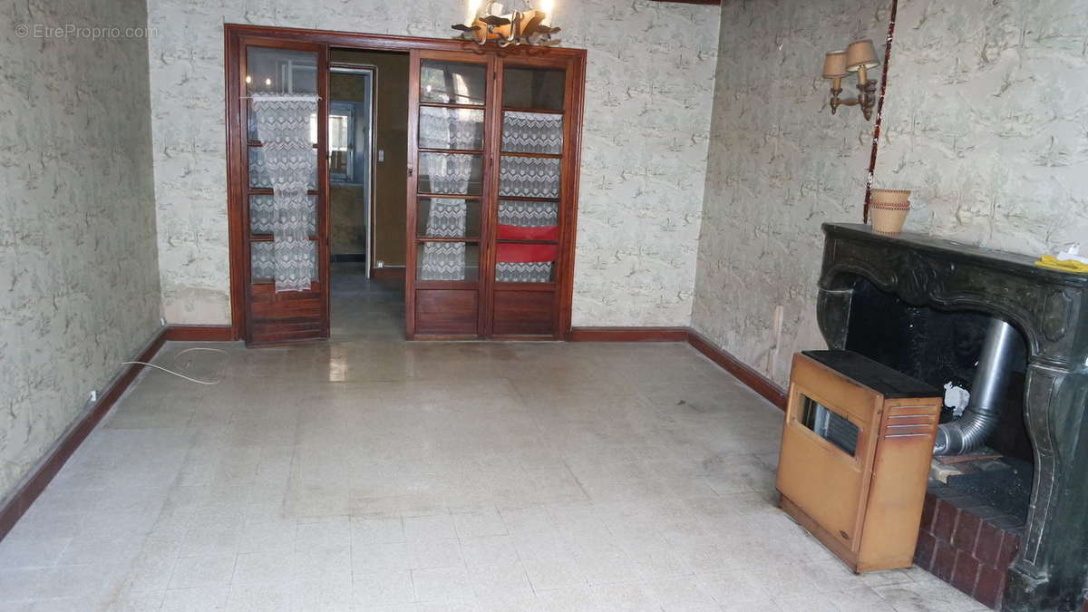 Maison à rénover 128 m² - photo 3