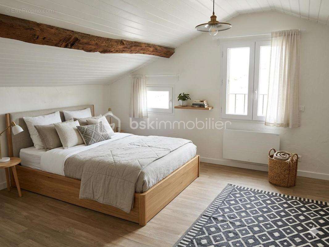 Appartement à VILLEFRANCHE-DE-ROUERGUE