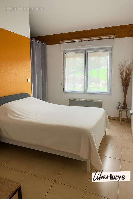 Appartement à SEYNE