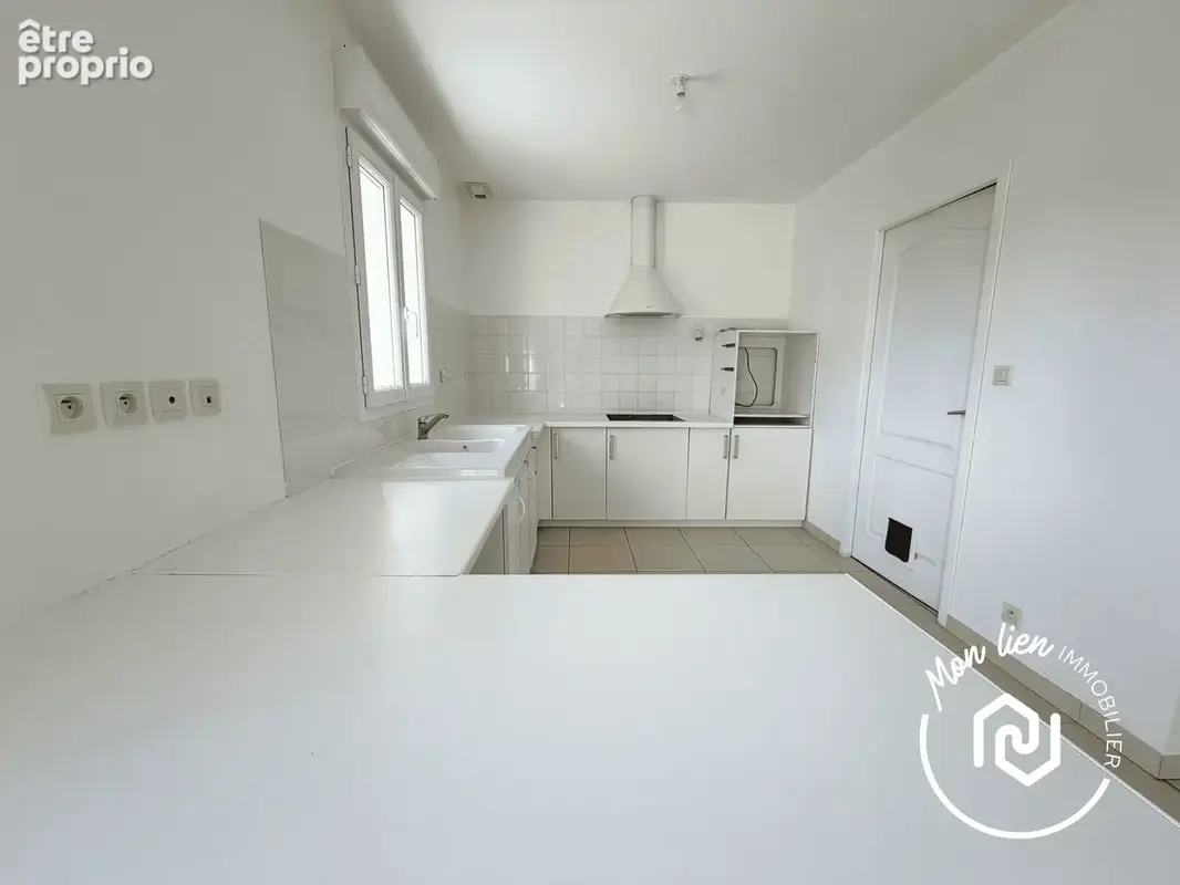 Maison 4 pièces 84 m² à vendre à Cinq-Mars-La-Pile (37130) - photo 7