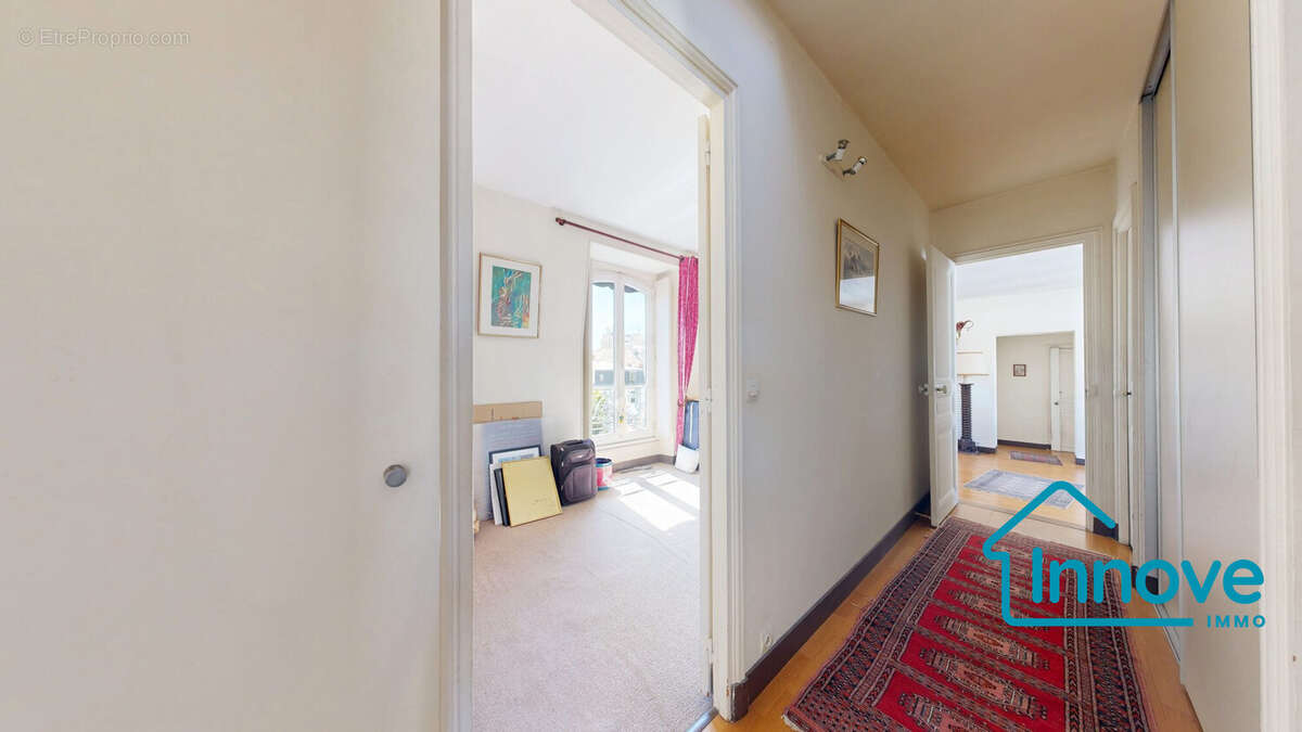 Appartement à VERSAILLES