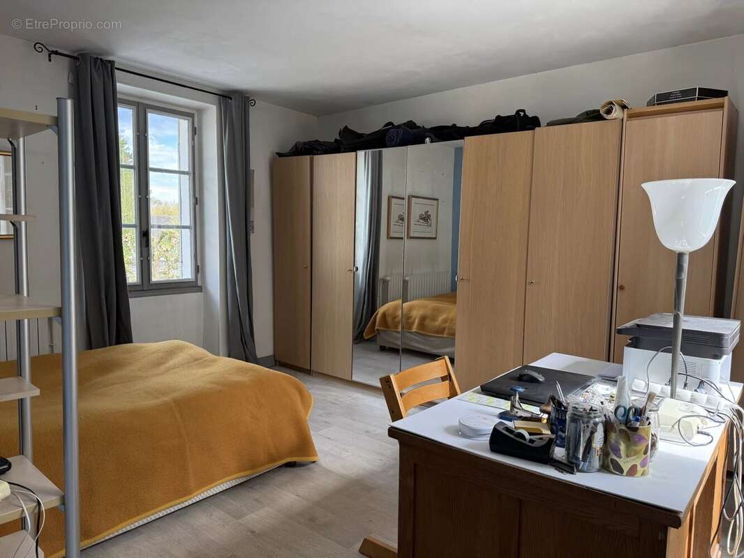 Maison à NOISY-SUR-ECOLE