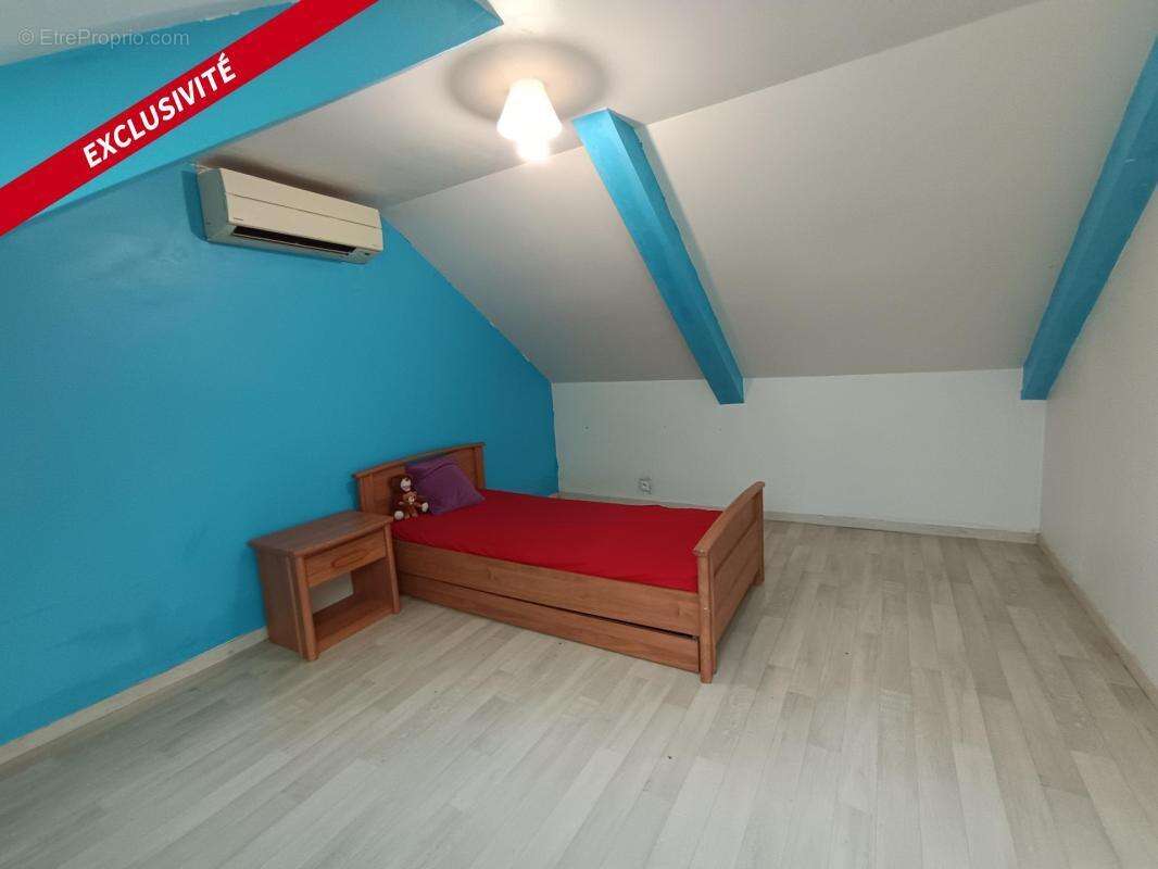 Maison à FONTENAY-TRESIGNY