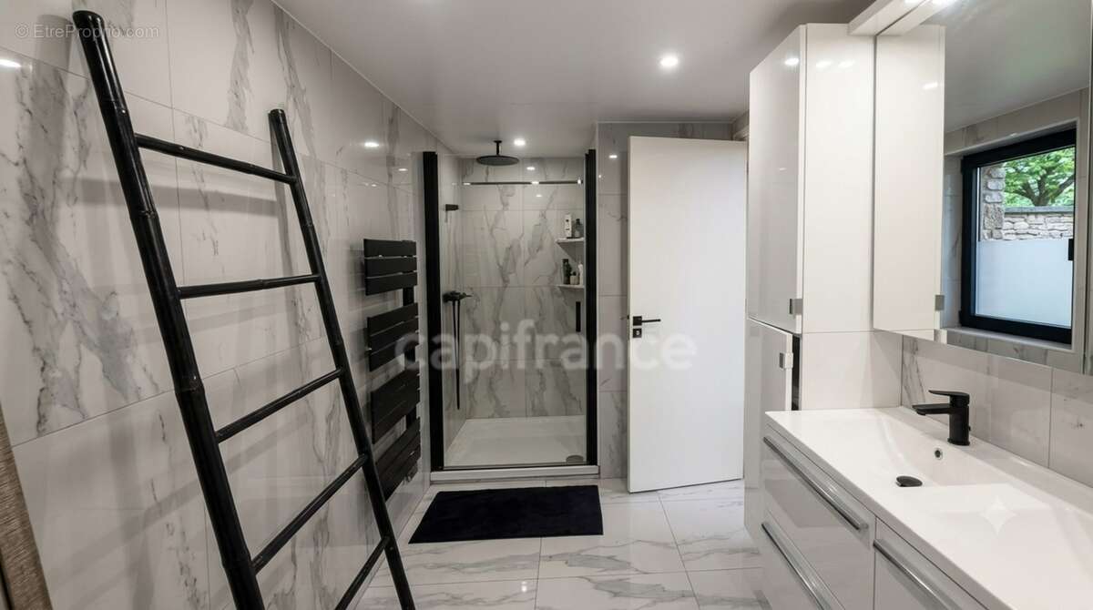 Un grand Souplex de 5 pièces (100 m2) + jardin privative de 200m2 au cœur de  MONTMORENCY (95) - photo 6