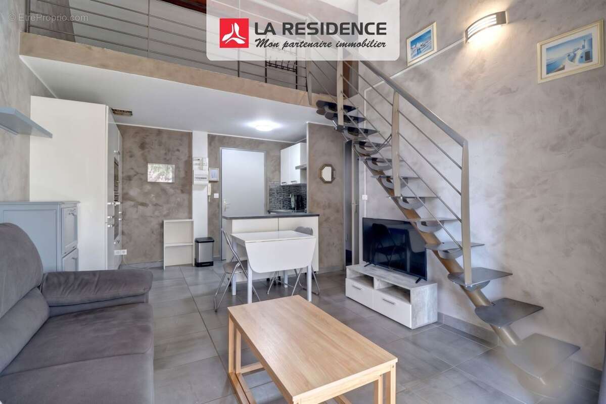 Appartement 35 m² à Frejus  - photo 2