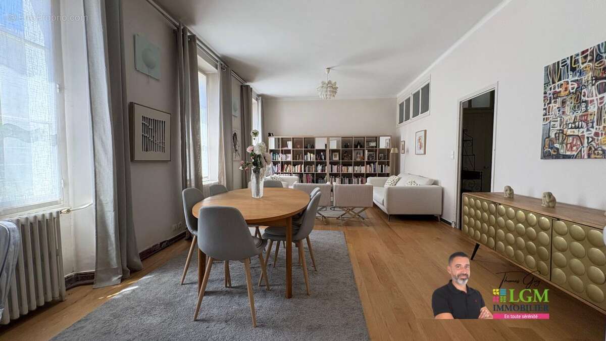Maison de Maître À Vendre - photo 2