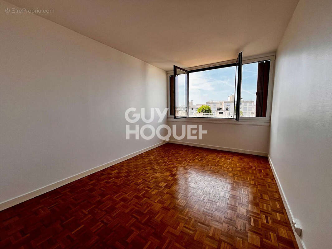Vanves - quartier du plateau - appartement familial 4 pièces de 82,80 m² avec balcon, cave - résidence avec gardien - photo 12