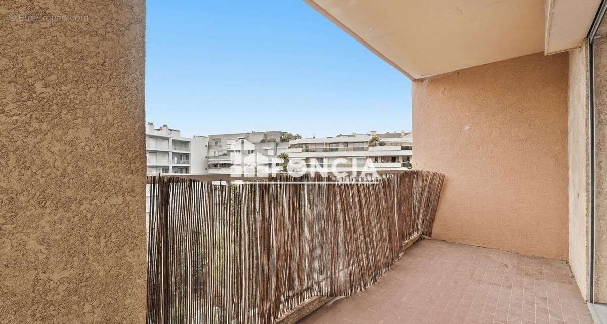 Vence Centre Ville - Appartement de 33.57m2 - photo 6