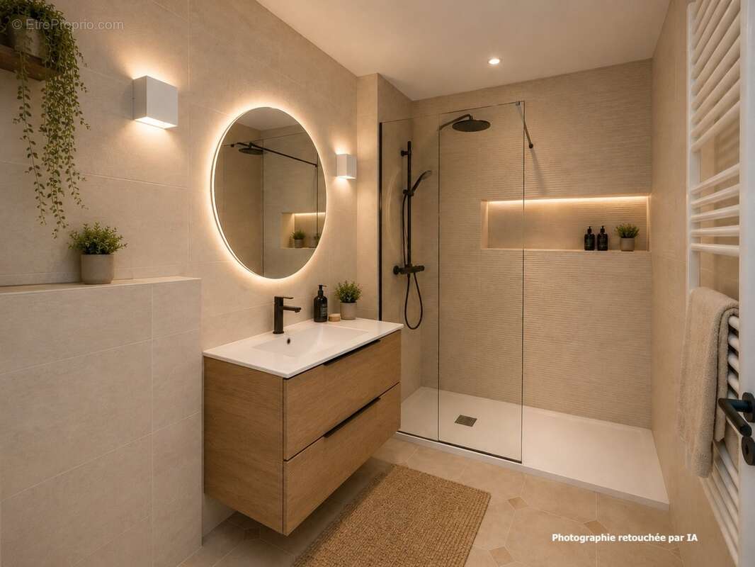 Bel appartement 5 pièces (3 chambres) avec terrasse, aperçu mer, cave et parking privé - photo 6