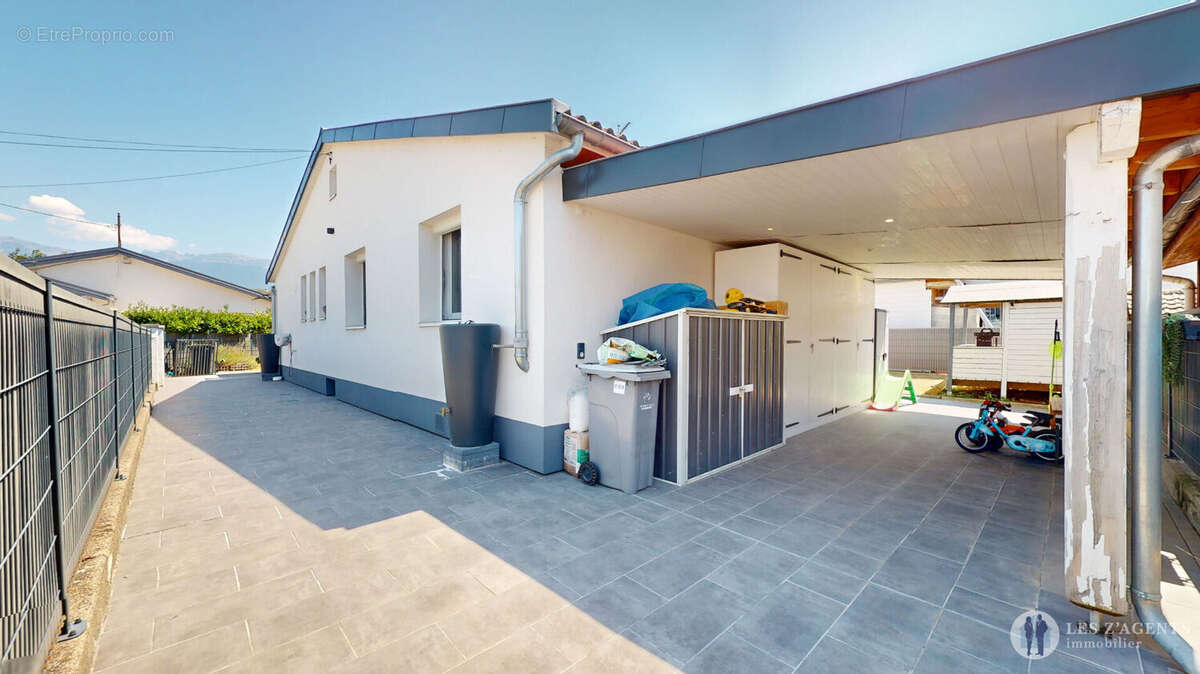 Maison Echirolles 5 pièces 105m² sur 413m² de terrain - photo 3