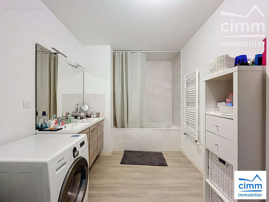 Appartement à NOYAL-CHATILLON-SUR-SEICHE