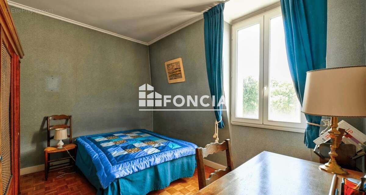 Appartement à VERSAILLES