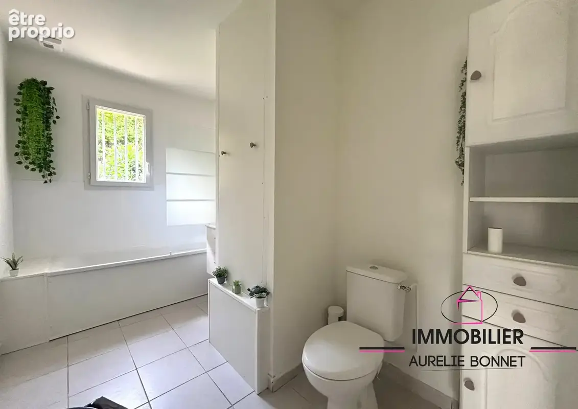 Maison 5 pièces 78 m² à vendre à Lisieux (14100) - photo 7