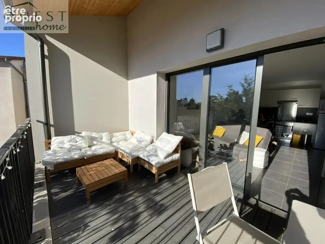Écully Centre   Appartement au dernier étage avec terrasse - photo 6