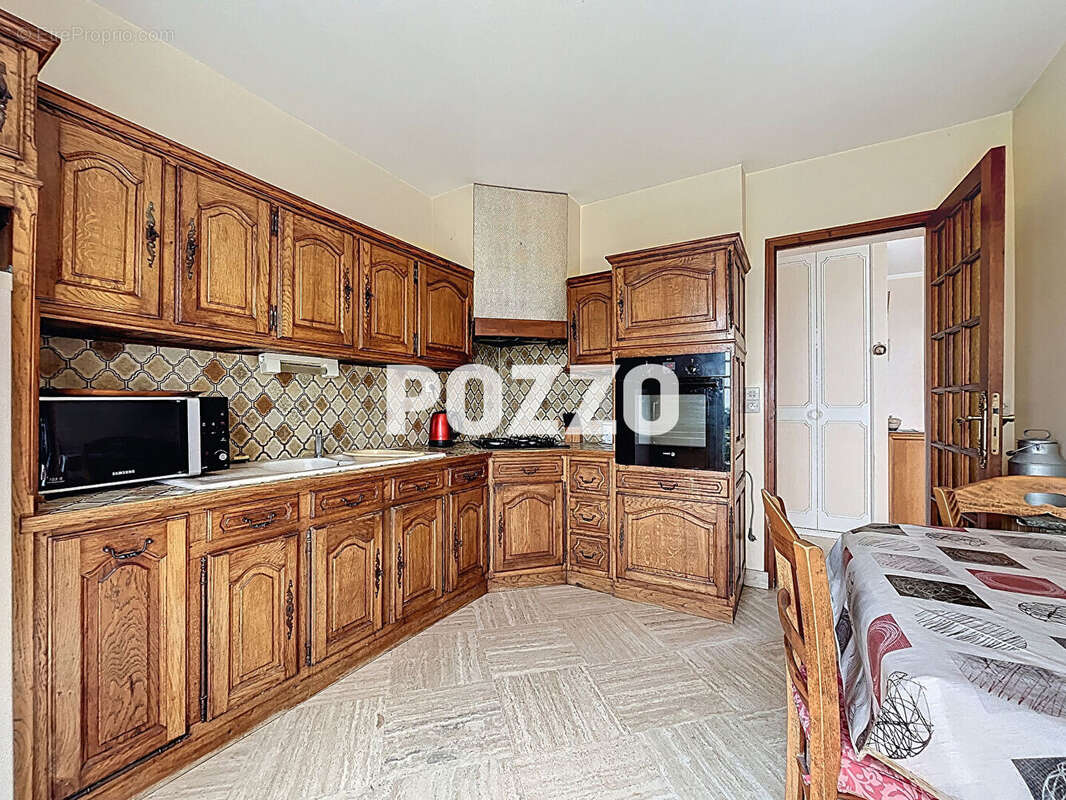 Maison à MONTMARTIN-SUR-MER