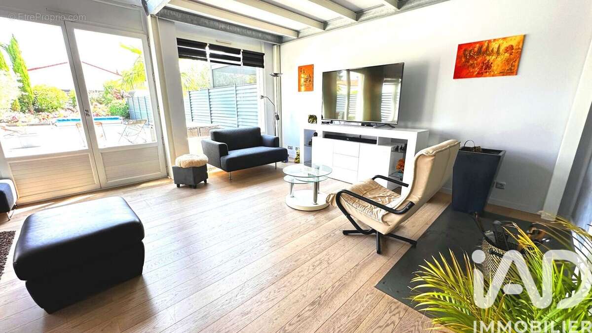 Photo 2 - Maison à LORETTE