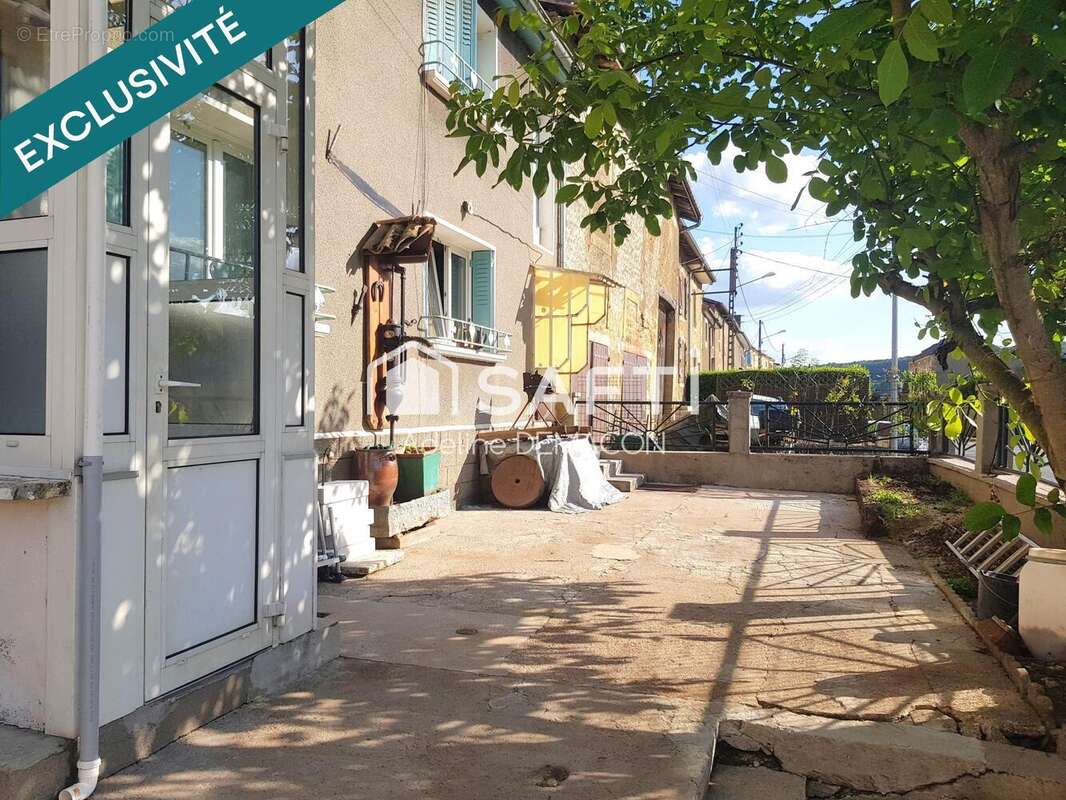 Photo 2 - Maison à THONNELLE